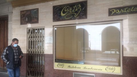 Pastelería Ortíz de Huesca ha bajado la persiana Pastelería Ortíz de Huesca ha bajado la persiana
