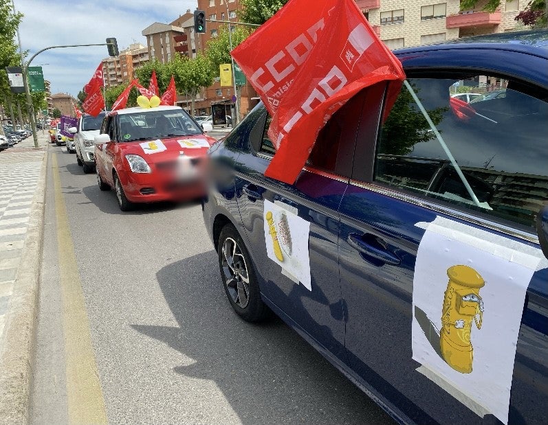 Caravana de protesta en Cuenca contra el "desguace" de Correos, que la empresa pública desmiente Caravana de protesta en Cuenca contra el "desguace" de Correos, que la empresa pública desmiente