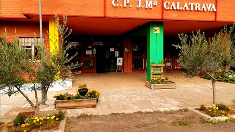 El Calatrava se transforma en un circo. Colegio Calatrava. Mérida El Calatrava se transforma en un circo. Colegio Calatrava. Mérida