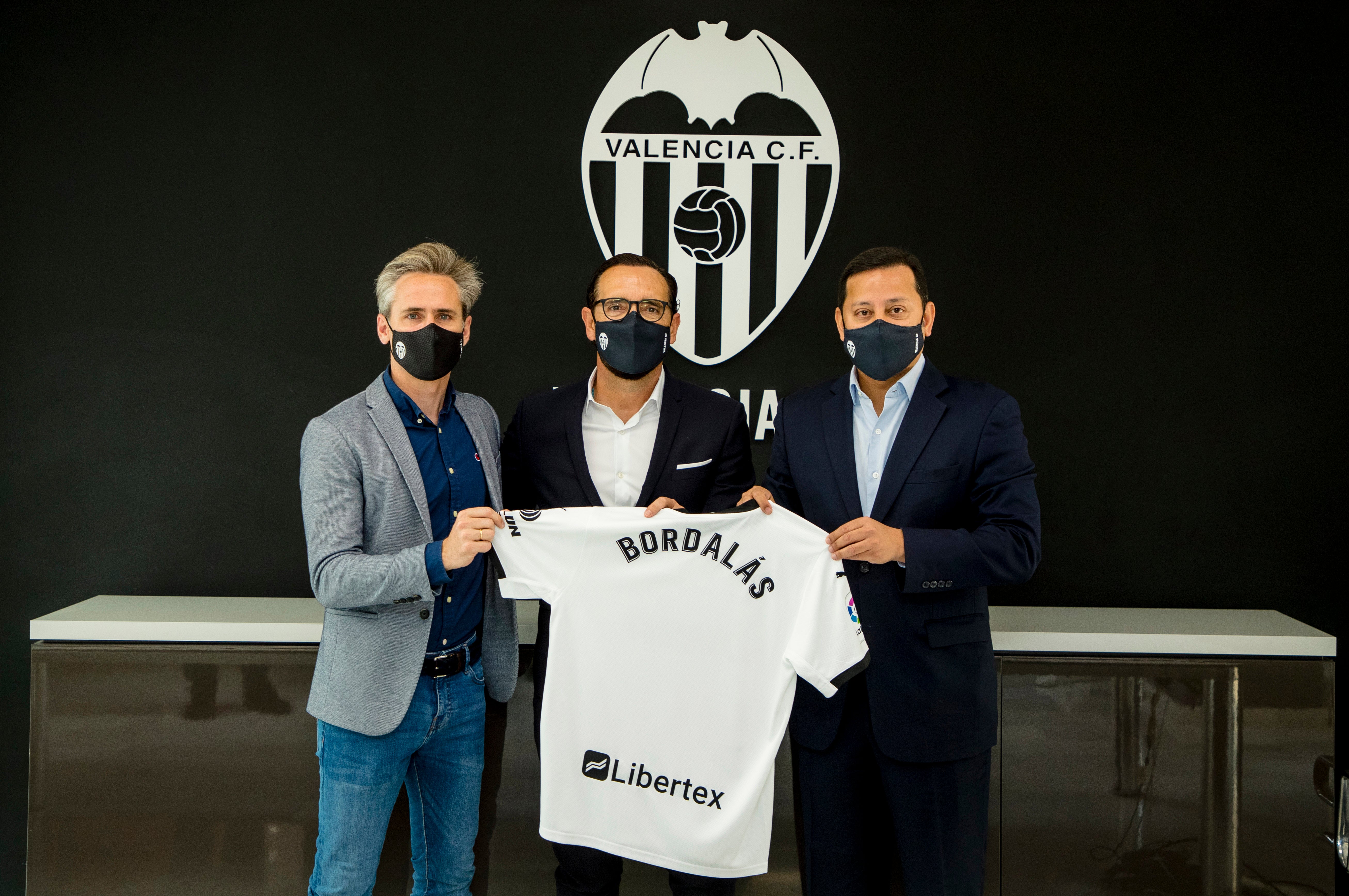 José Bordalás: "Queremos recuperar el ADN del Valencia" José Bordalás: "Queremos recuperar el ADN del Valencia"