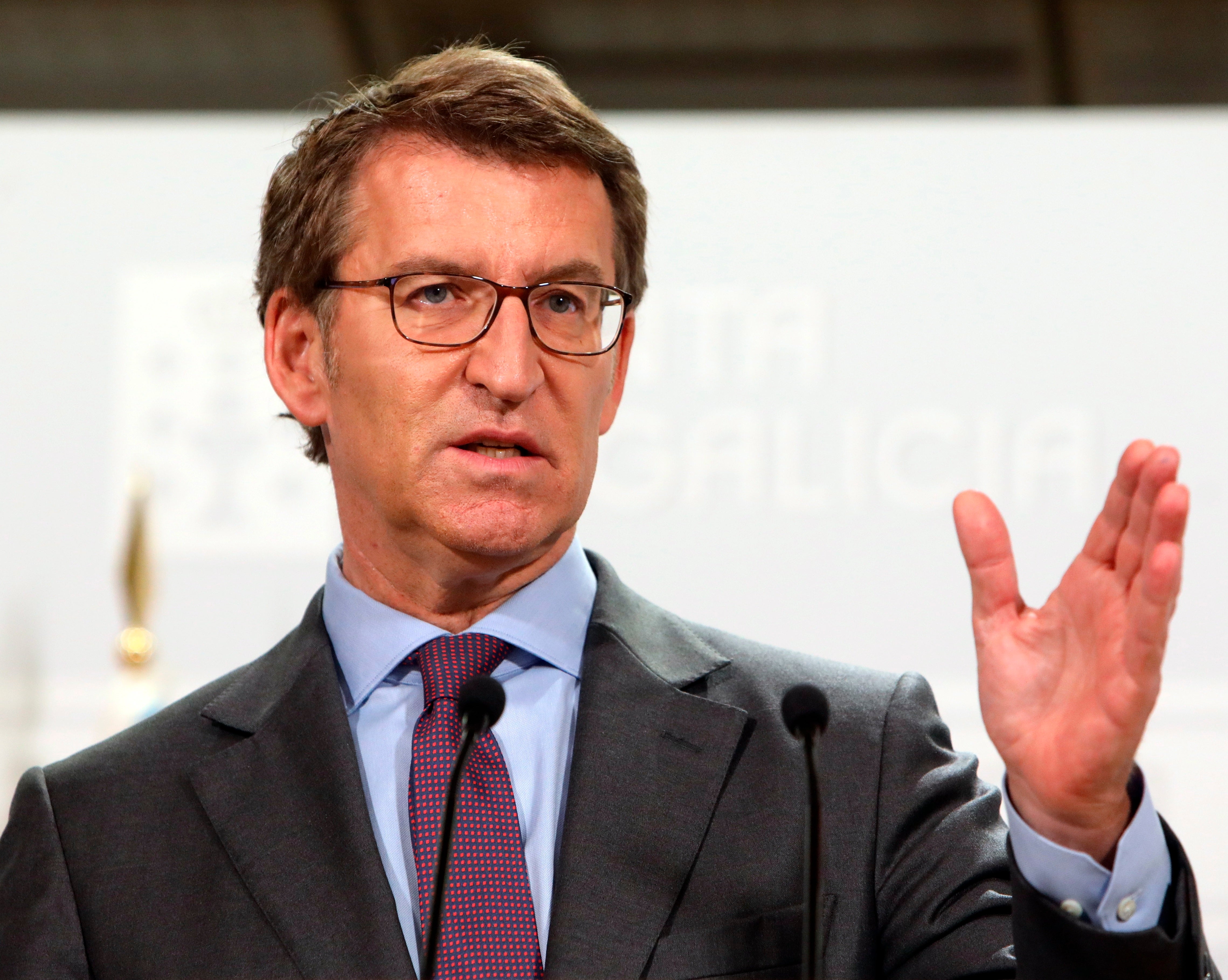 Feijoo pide al Gobierno "parar, reflexionar y pensar" para consensuar las medidas de la desescalada Feijoo pide al Gobierno "parar, reflexionar y pensar" para consensuar las medidas de la desescalada