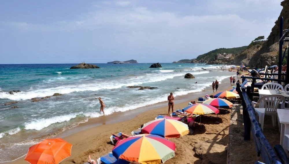 Playa Aigües Blanques (Santa Eulària des Riu, Ibiza)