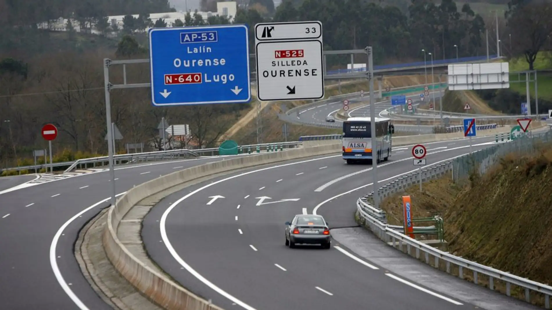 A Deputación de Ourense reclama rebaixar as peaxes da autoestrada AP-53