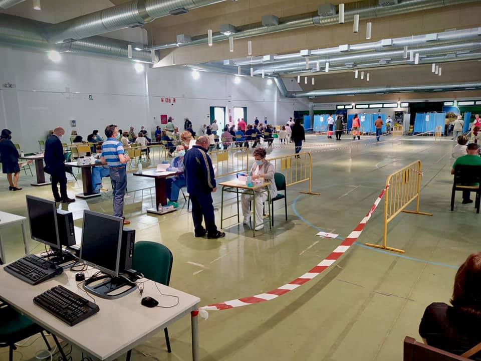 Segunda dosis para los mayores y menores de 60 años Segunda dosis para los mayores y menores de 60 años
