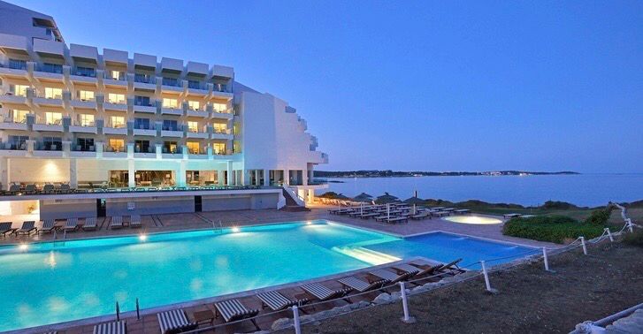 "Sol Beach House Ibiza te invita a vivir una experiencia única" "Sol Beach House Ibiza te invita a vivir una experiencia única"