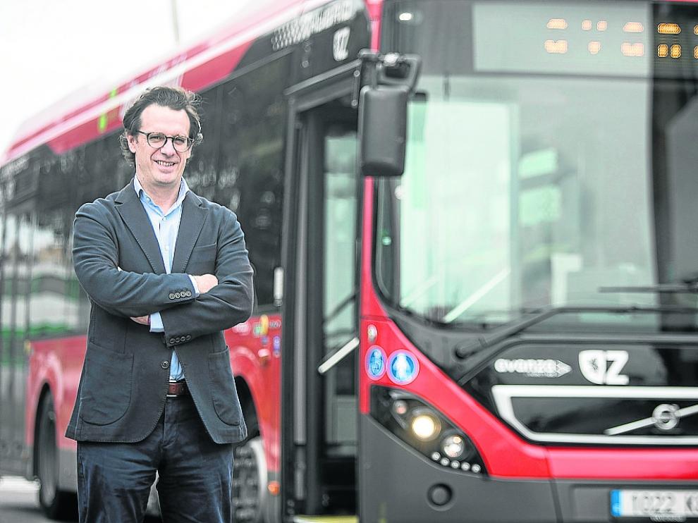 Guillermo Ríos: "el comité de empresa amenaza con parar la ciudad" Guillermo Ríos: "el comité de empresa amenaza con parar la ciudad"