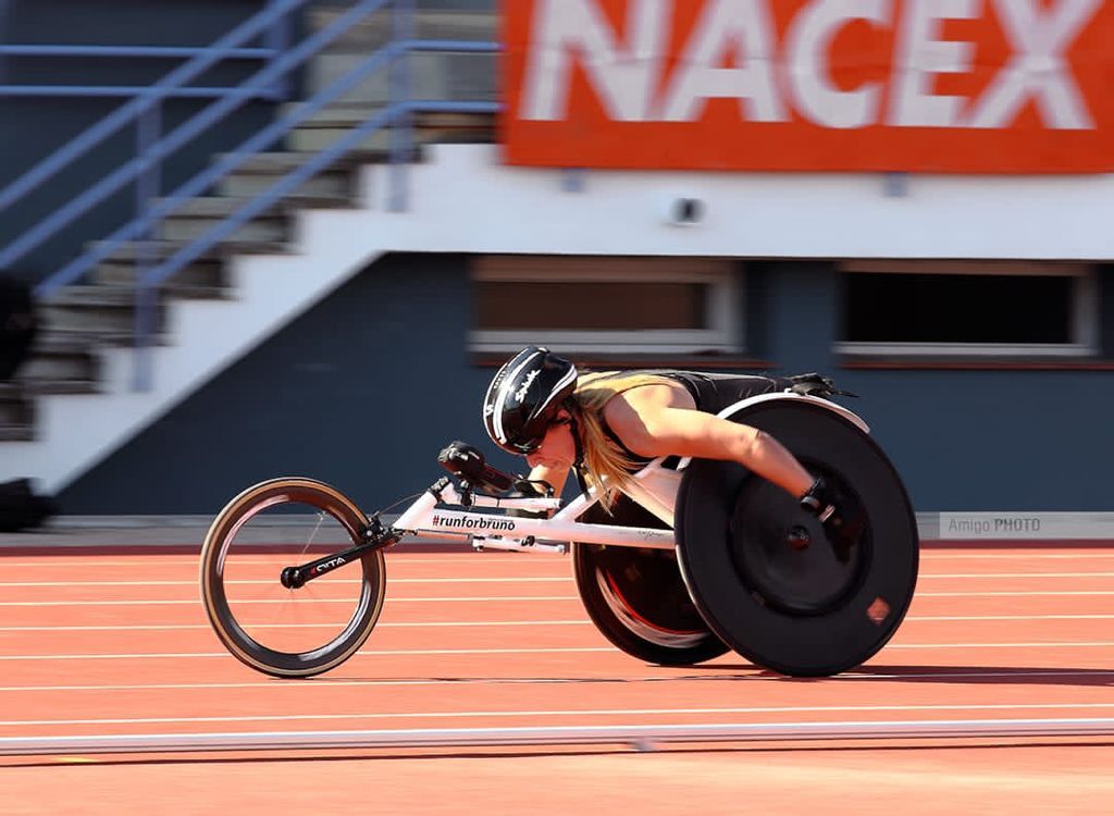 Carmen, la atleta paralímpica a la que su marido dejó en silla de ruedas y ahora compite por su hijo Carmen, la atleta paralímpica a la que su marido dejó en silla de ruedas y ahora compite por su hijo