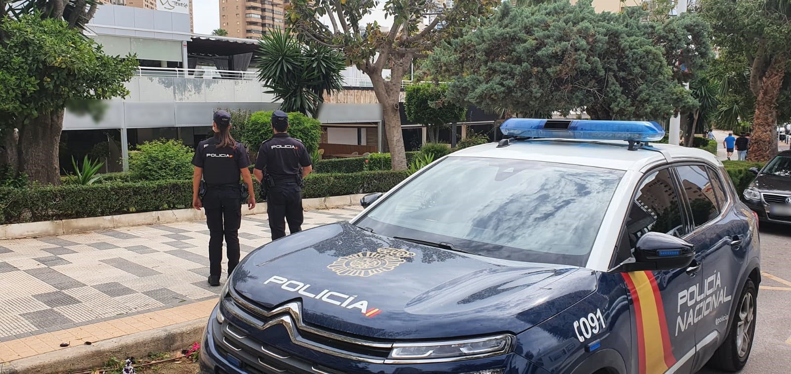 Una fiesta ilegal en Benidorm se salda con 4 detenidos tras una riña tumultuaria con 30 personas Una fiesta ilegal en Benidorm se salda con 4 detenidos tras una riña tumultuaria con 30 personas