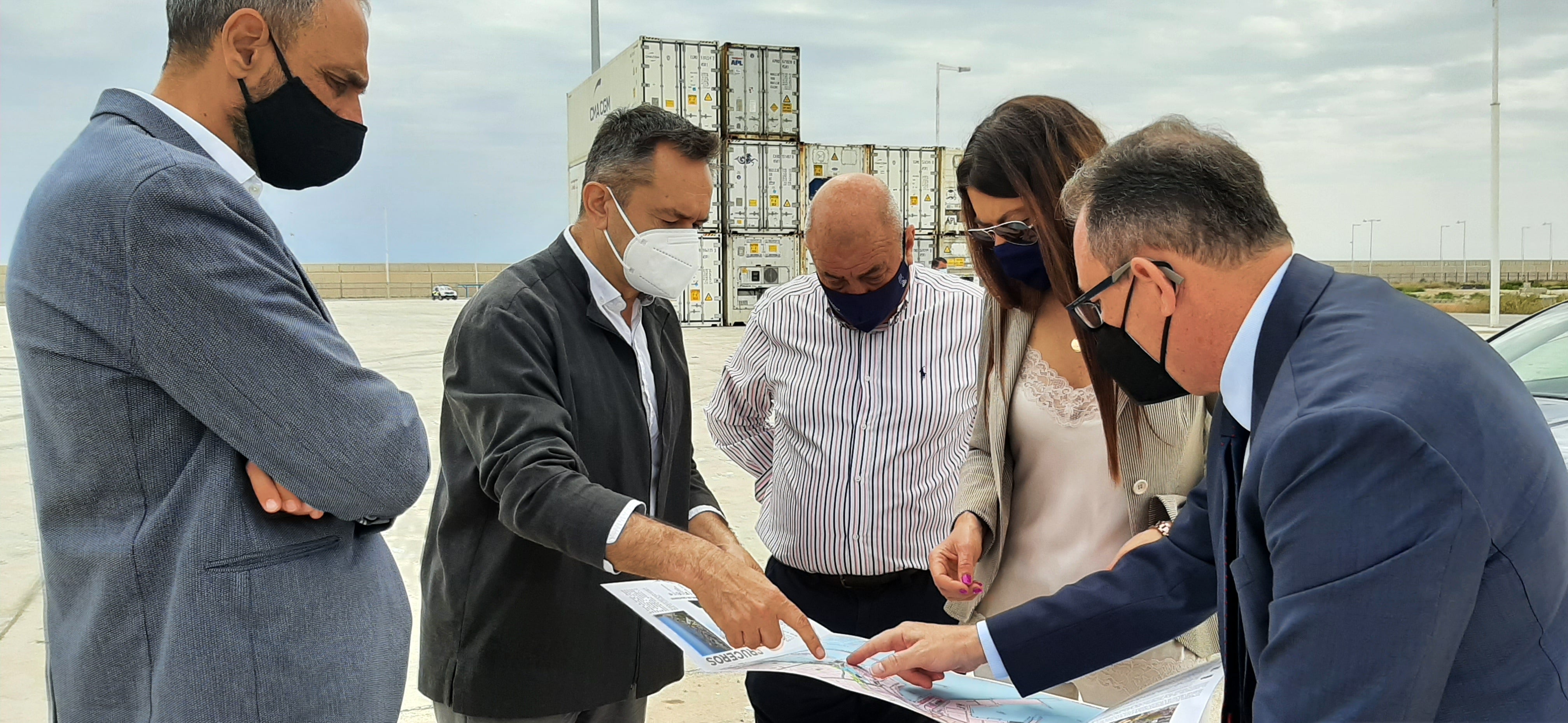 La Generalitat y el Puerto de Alicante articulan iniciativas conjuntas para potenciar el ecosistema innovador La Generalitat y el Puerto de Alicante articulan iniciativas conjuntas para potenciar el ecosistema innovador