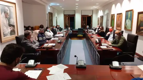 Revuelo ante modificación Comisiones en Valdés. Revuelo ante modificación Comisiones en Valdés.