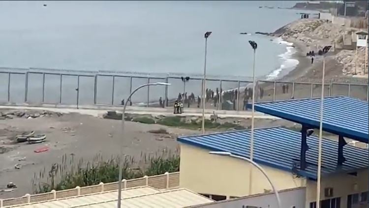 Haizam Amirah, experto en el Magreb: "Marruecos ha cometido un error de cálculo tras otro" Haizam Amirah, experto en el Magreb: "Marruecos ha cometido un error de cálculo tras otro"
