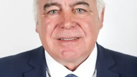 Manuel Naharro y Pedro Acedo optan a ser presidentes del PP en la provincia de Badajoz senado