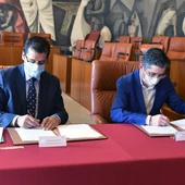 Caballero y Aizega han firmado el convenio de colaboración Caballero y Aizega han firmado el convenio de colaboración