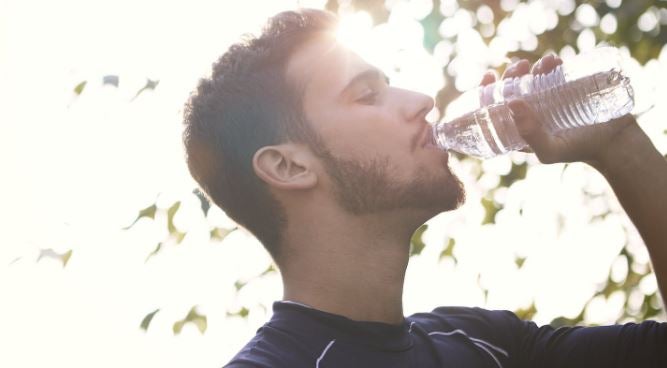 Los farmacéuticos inciden en las pautas correctas de hidratación en personas con COVID-19 Los farmacéuticos inciden en las pautas correctas de hidratación en personas con COVID-19