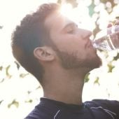 Los farmacéuticos inciden en las pautas correctas de hidratación en personas con COVID-19