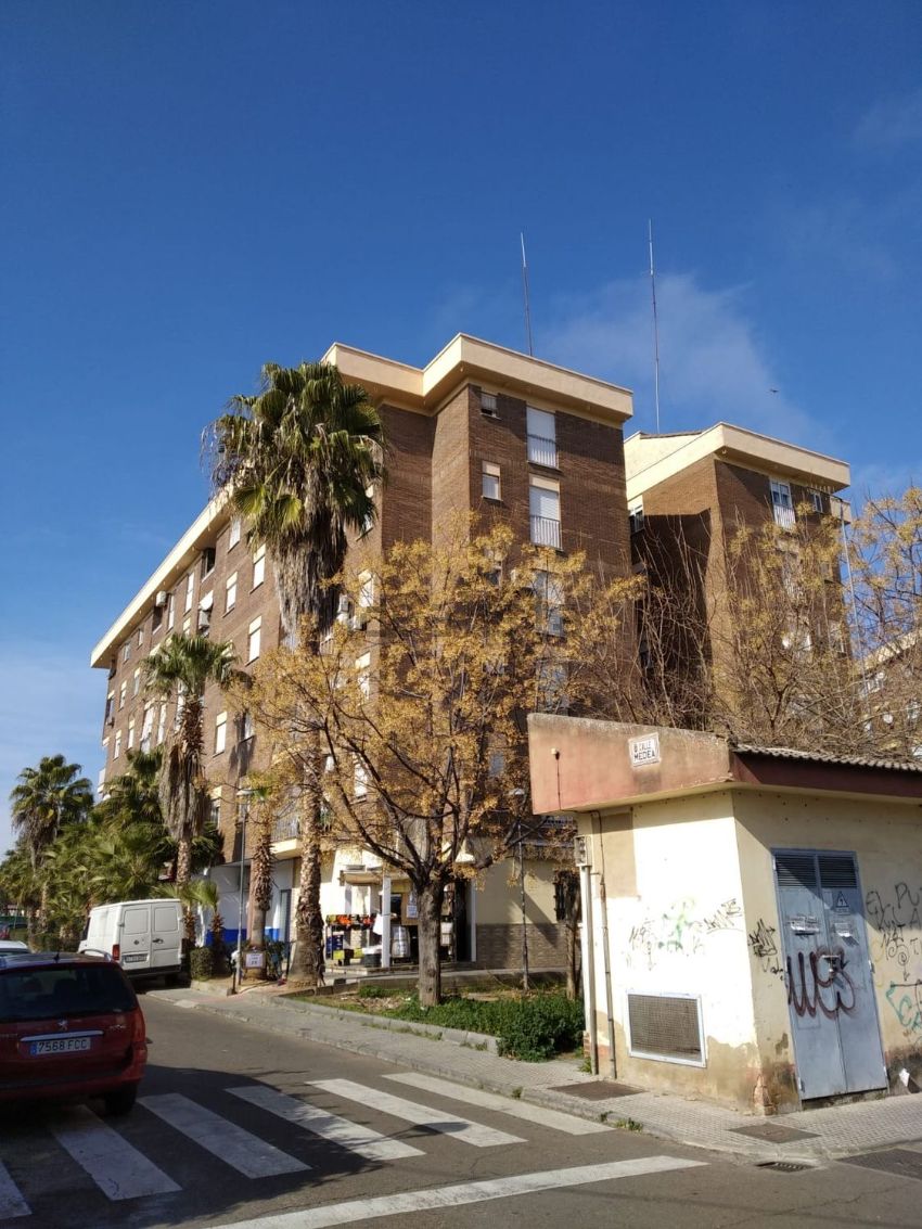 Fallece un hombre de 69 años tras caer de un tejado Fallece un hombre de 69 años tras caer de un tejado