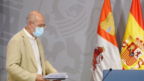 Coronavirus en Espa&ntilde;a hoy: Ocio nocturno en Castilla y Le&oacute;n, vacunaci&oacute;n en Andaluc&iacute;a, Madrid, Catalu&ntilde;a, pasaporte COVID y noticias de hoy