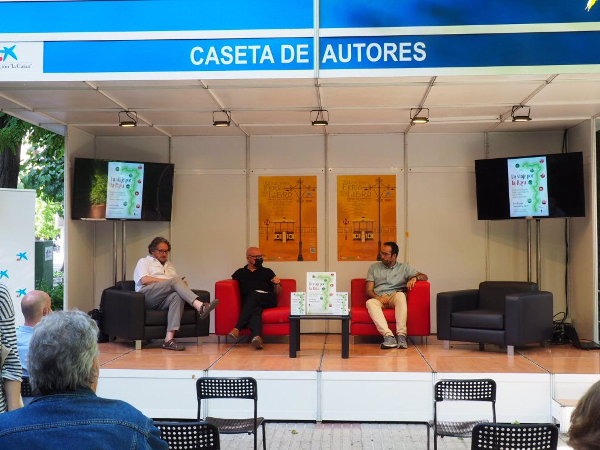 El escritor Alonso de la Torre recorre más de mil kilómetros de la frontera hispano-lusa en 'Un viaje por la Raya' El escritor Alonso de la Torre recorre más de mil kilómetros de la frontera hispano-lusa en 'Un viaje por la Raya'