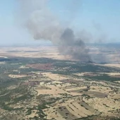 Imagen aérea del incendio agrícola de Corral de Calatrava Imagen aérea del incendio agrícola de Corral de Calatrava