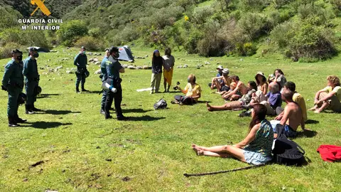 La Guardia Civil sanciona a los hippies acampados en la sierra riojana 76 denunciados por flagrantes incumplimientos, entre otras, de la normativa COVID