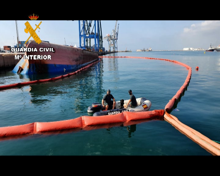 Encuentran el cuerpo del estibador desaparecido tras el accidente en el Puerto de Castellón Encuentran el cuerpo del estibador desaparecido tras el accidente en el Puerto de Castellón