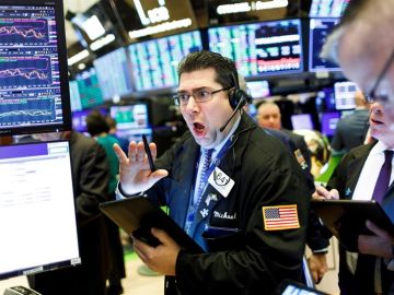 Com funciona el sistema econòmic liberal? i el conservador? Com funciona el sistema econòmic liberal? i el conservador?