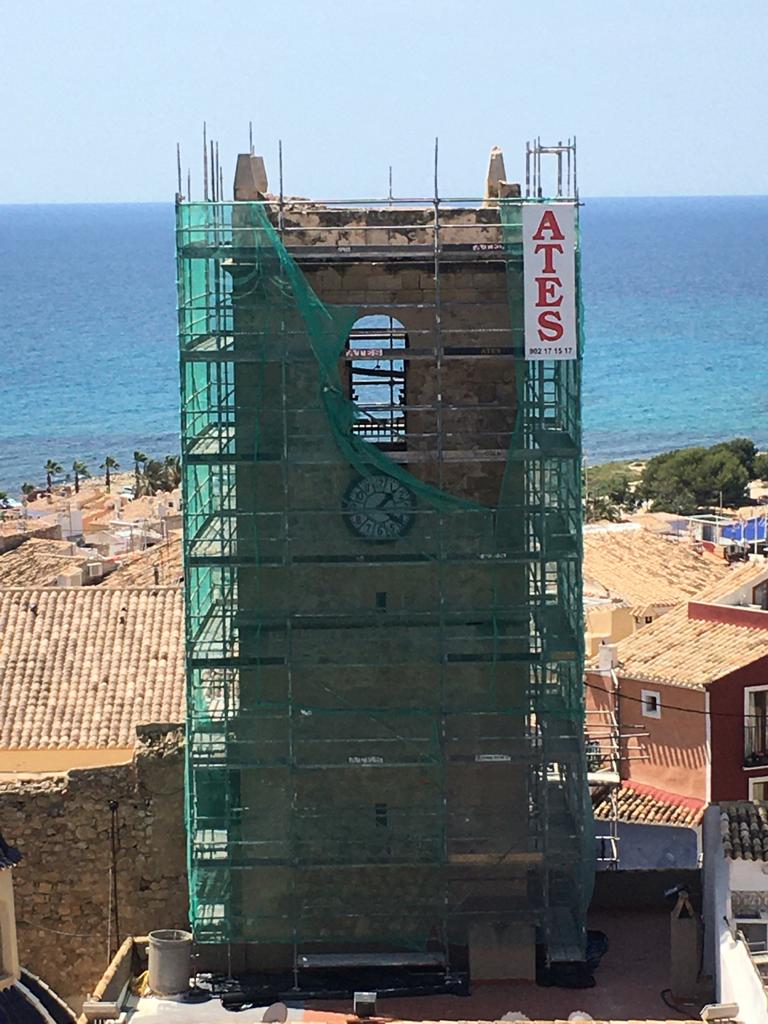 Las obras de la Iglesia de la Asunción no impedirán nidificar a los vencejos Las obras de la Iglesia de la Asunción no impedirán nidificar a los vencejos