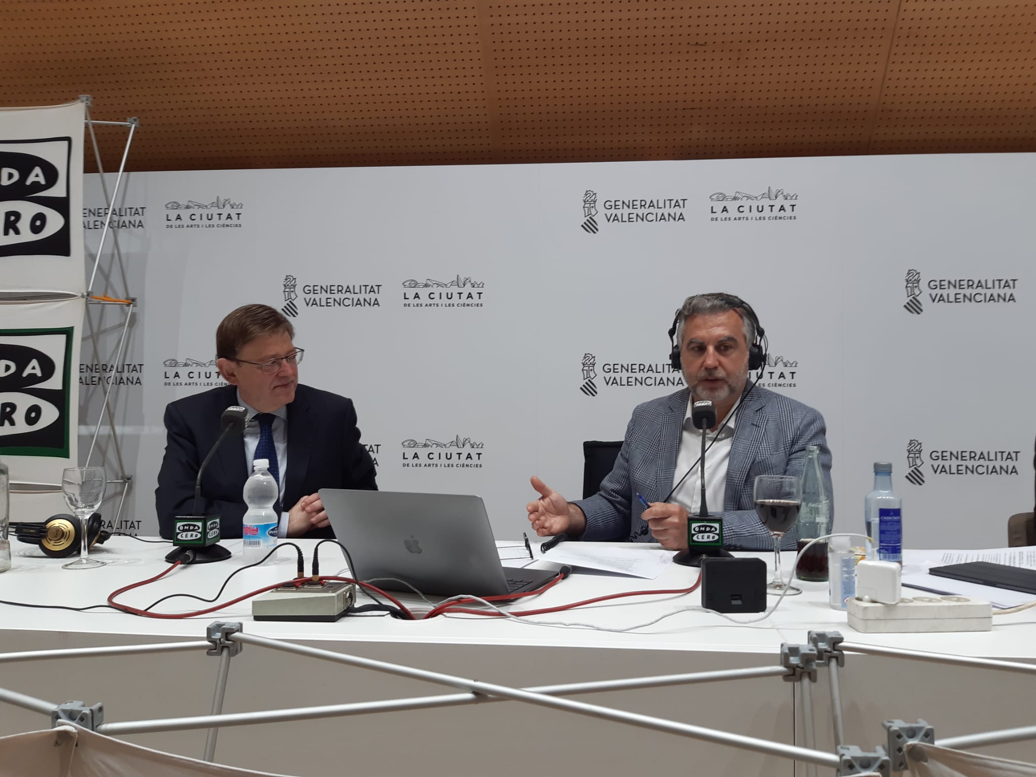 Ximo Puig: "Estar en contra de los indultos no convierte a nadie en facha, igual que yo no soy bolivariano por estar a favor" Ximo Puig: "Estar en contra de los indultos no convierte a nadie en facha, igual que yo no soy bolivariano por estar a favor"