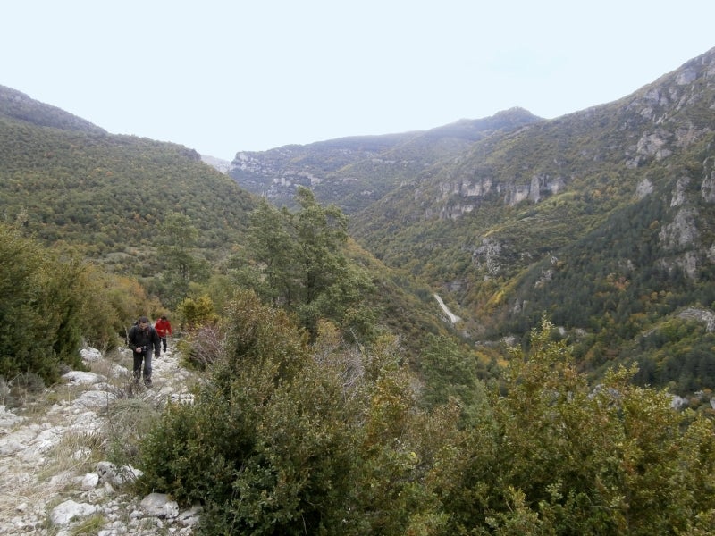 Recuperado el sendero del Camino de Santiago Arán-Pirineos Recuperado el sendero del Camino de Santiago Arán-Pirineos