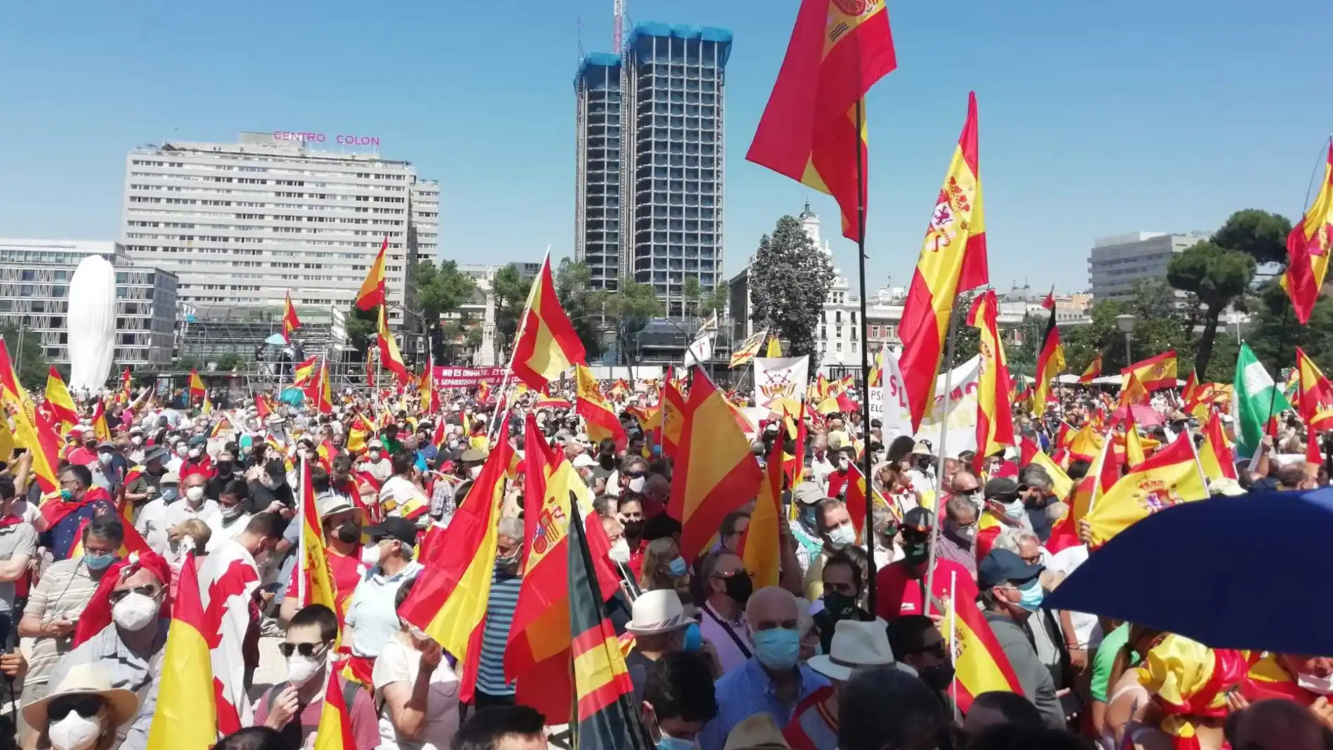 Manifestación en la Plaza de Colón de Madrid contra los indultos a los condenados por el 'procés'