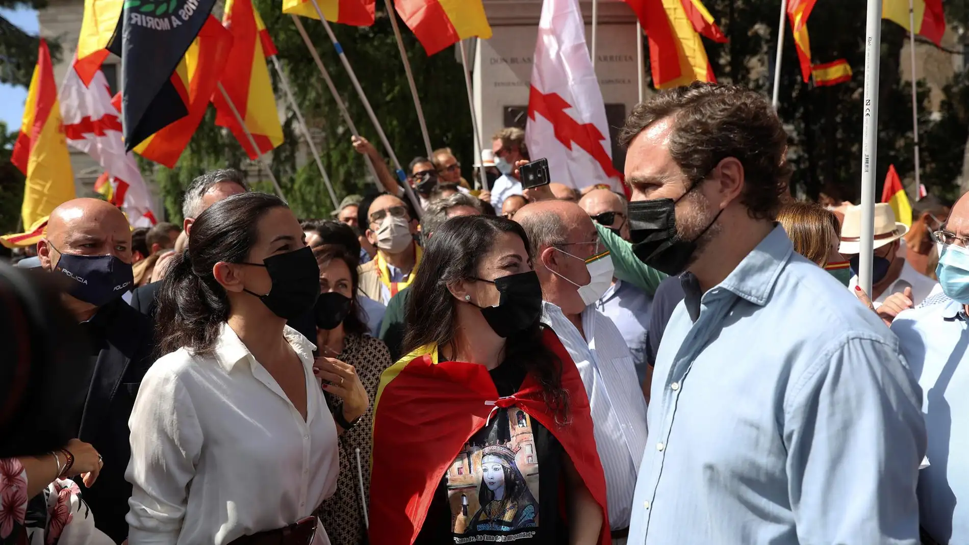 Vox asegura que "la calle es un clamor contra Sánchez y su Gobierno felón"