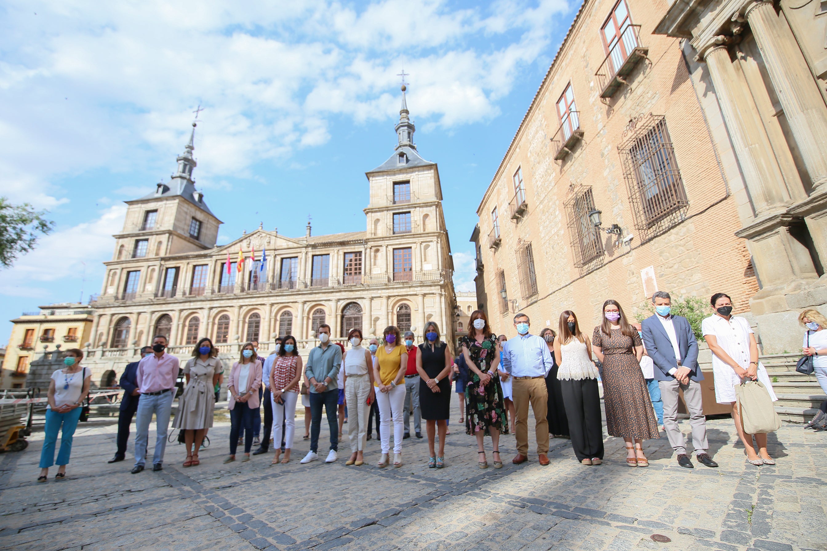 Toledo condena los últimos asesinatos machistas y muestra su apoyo a los familiares de las víctimas Toledo condena los últimos asesinatos machistas y muestra su apoyo a los familiares de las víctimas