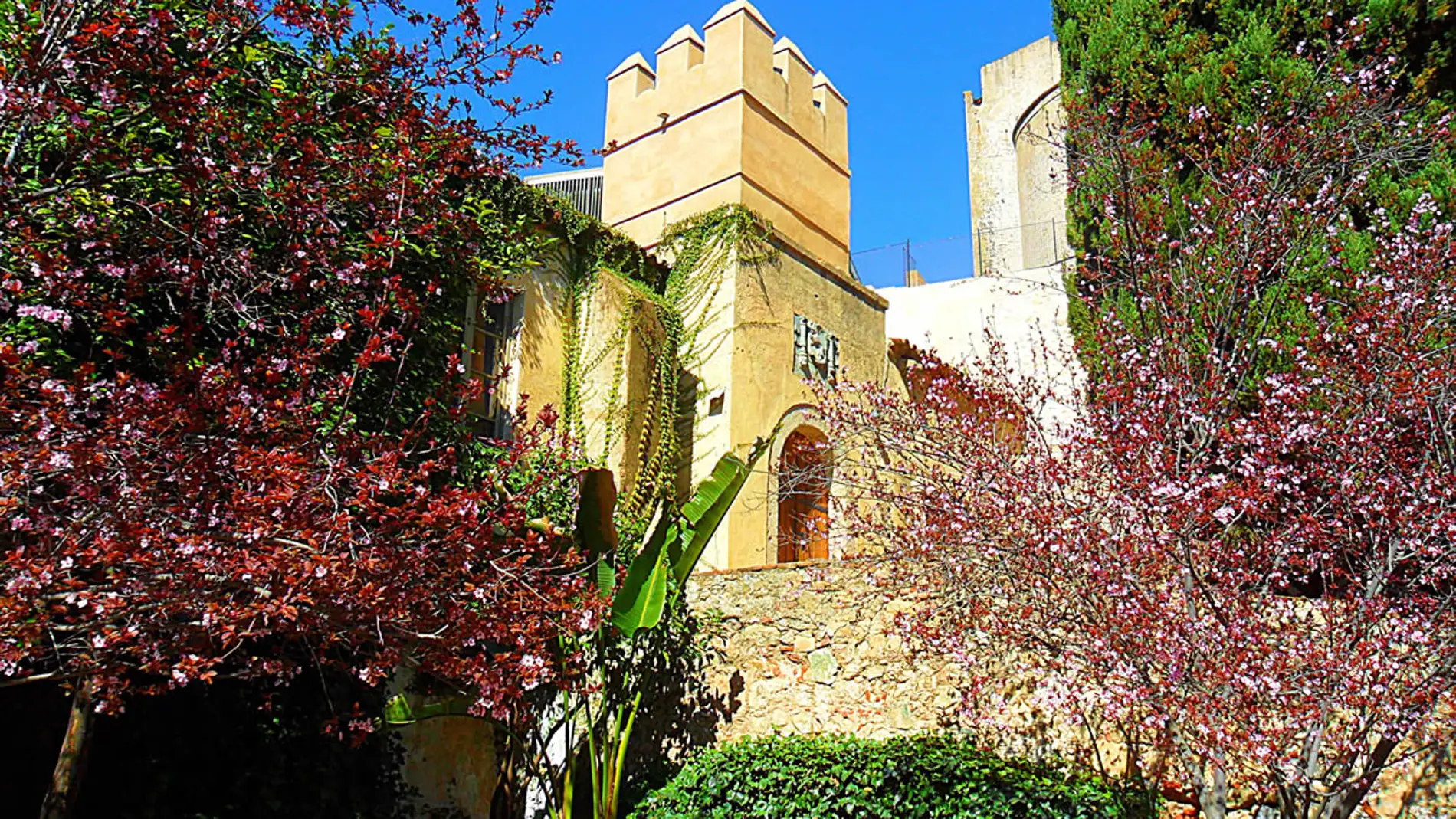 El edificio de los jardines de La Galera de Badajoz abrirá de forma "inmediata" con uso cultural o turístico El edificio de los jardines de La Galera de Badajoz abrirá de forma "inmediata" con uso cultural o turístico