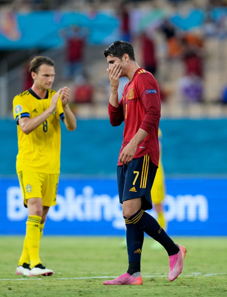 La falta de gol condena a España al empate en su debut en la Eurocopa La falta de gol condena a España al empate en su debut en la Eurocopa