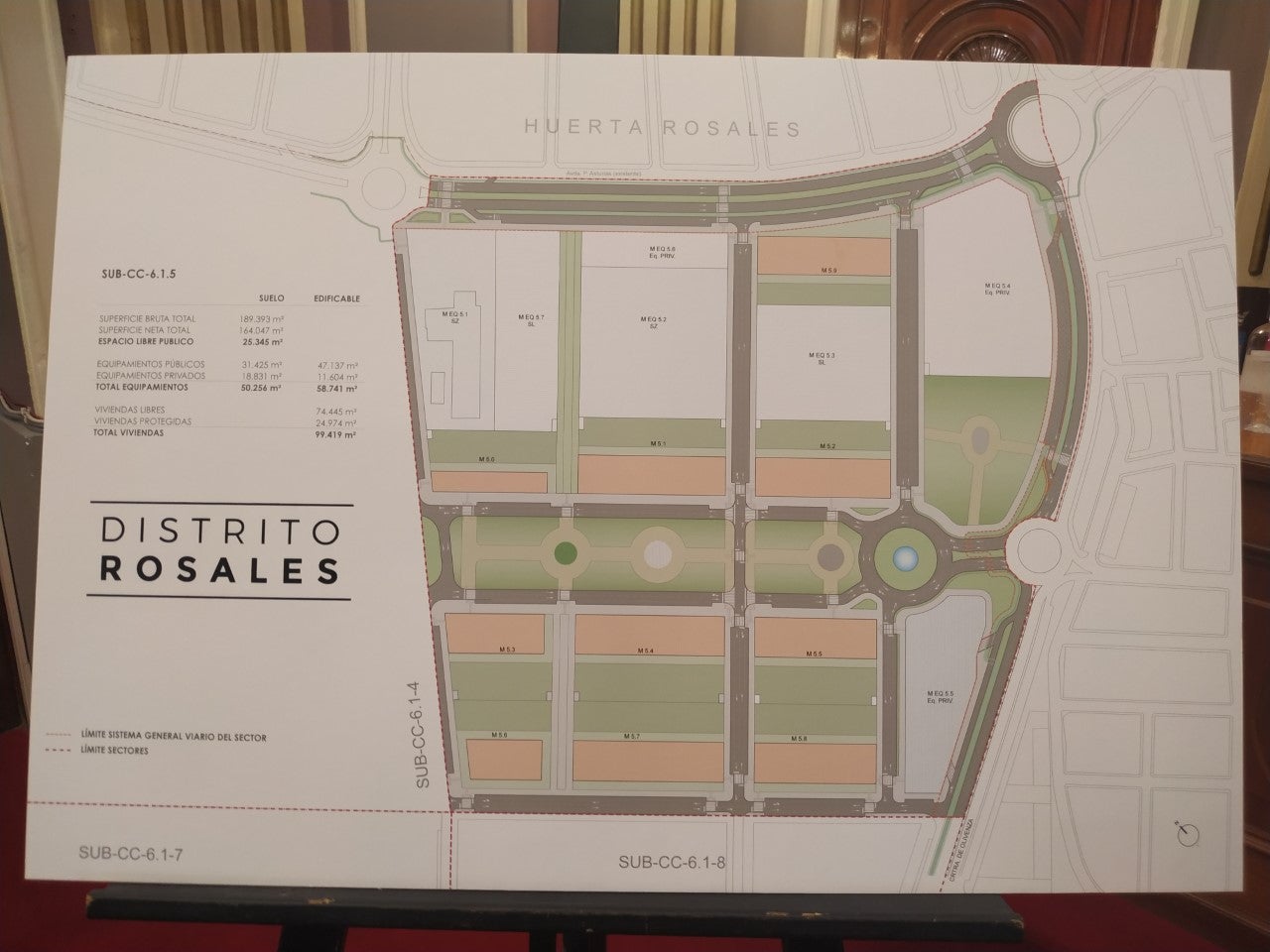 El Ayuntamiento de Badajoz y el sector 615 firman un convenio para desarrollar un nuevo proyecto urbanístico en Badajoz El Ayuntamiento de Badajoz y el sector 615 firman un convenio para desarrollar un nuevo proyecto urbanístico en Badajoz