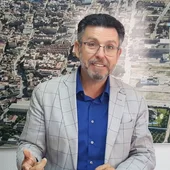 Manuel Pineda Rafal diez años de ilusión, diez años inolvidables Manuel Pineda Rafal diez años de ilusión, diez años inolvidables