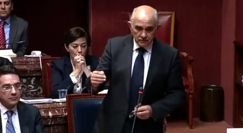 El PP defiende derogar la limitación de mandatos para "recuperar la normalidad democrática" El PP defiende derogar la limitación de mandatos para "recuperar la normalidad democrática"