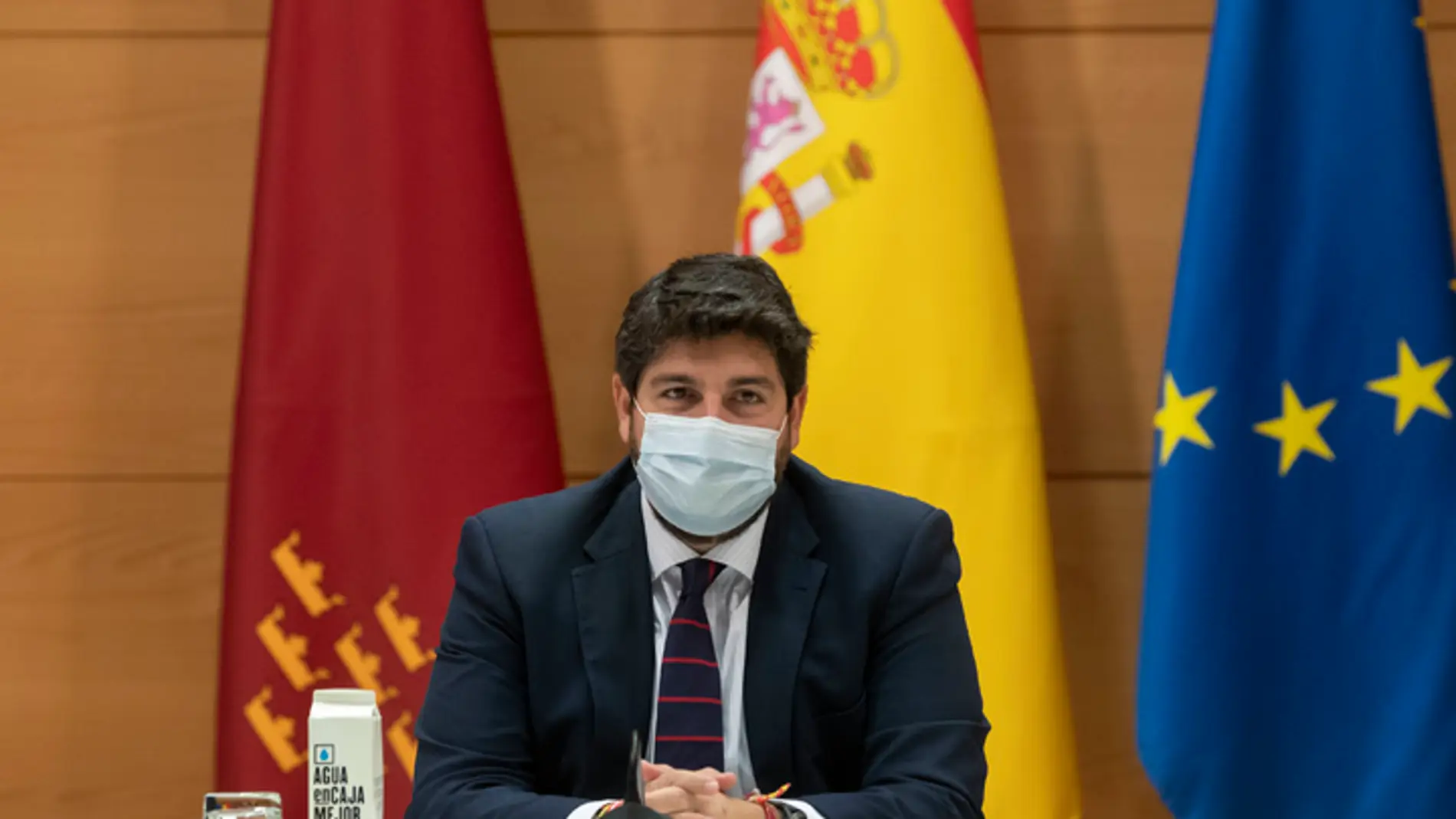 López Miras dice que es inadmisible e indecente la pretensión del Gobierno central de cerrar el Tajo-Segura
