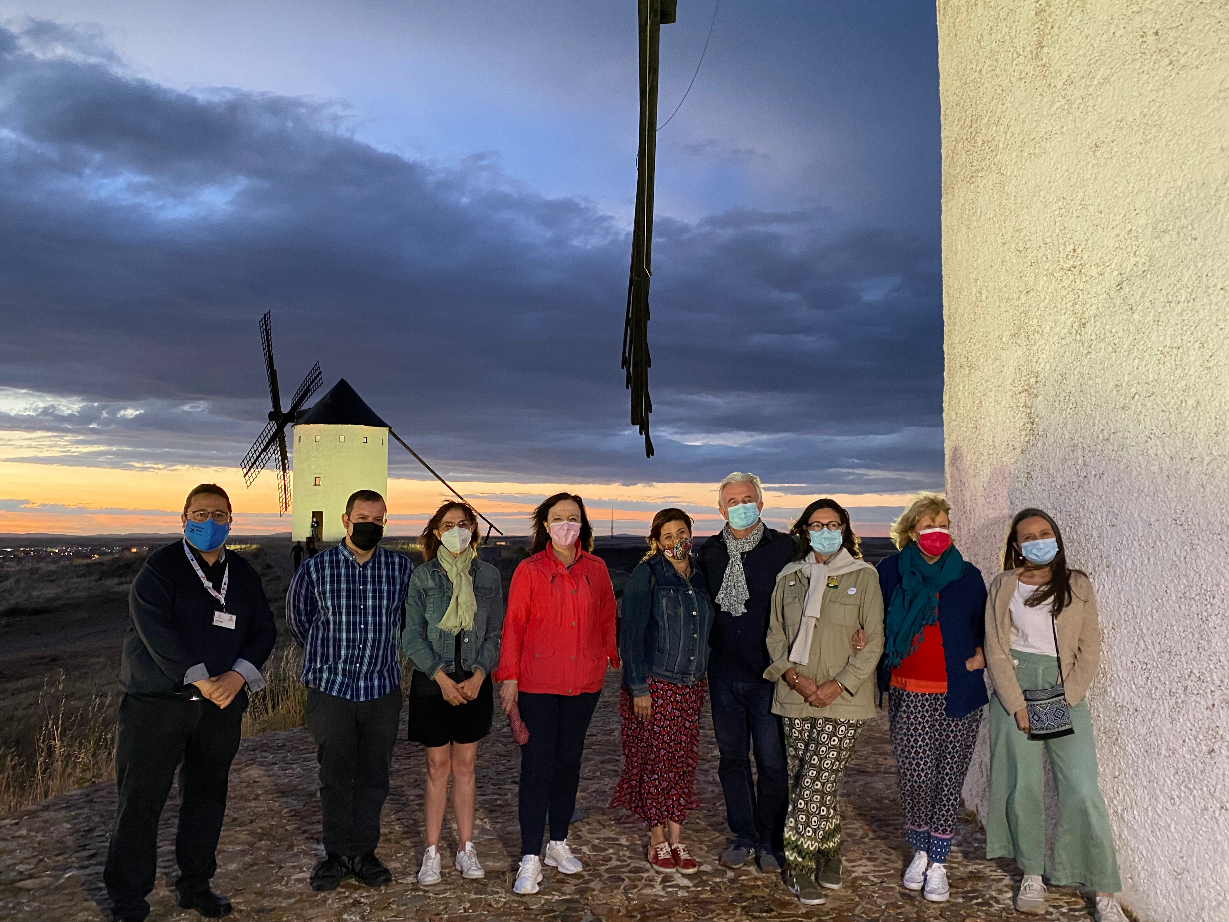 Periodistas franceses se interesan por la molienda en Alcázar Periodistas franceses se interesan por la molienda en Alcázar