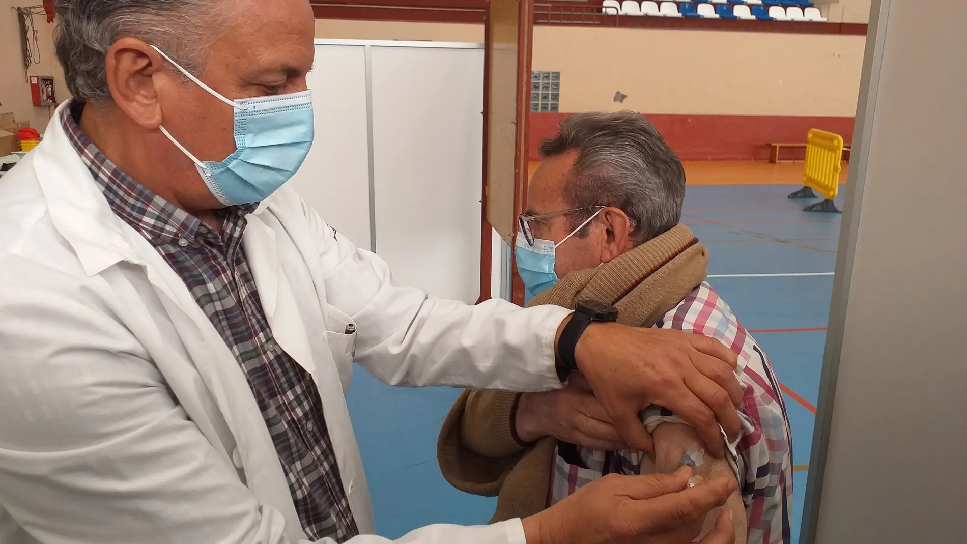 Cuatro de cada diez están totalmente vacunados en Asturias