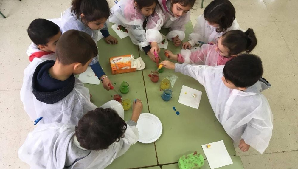 "Tribu Malala", la iniciativa educativa y social en respuesta a la pandemia "Tribu Malala", la iniciativa educativa y social en respuesta a la pandemia