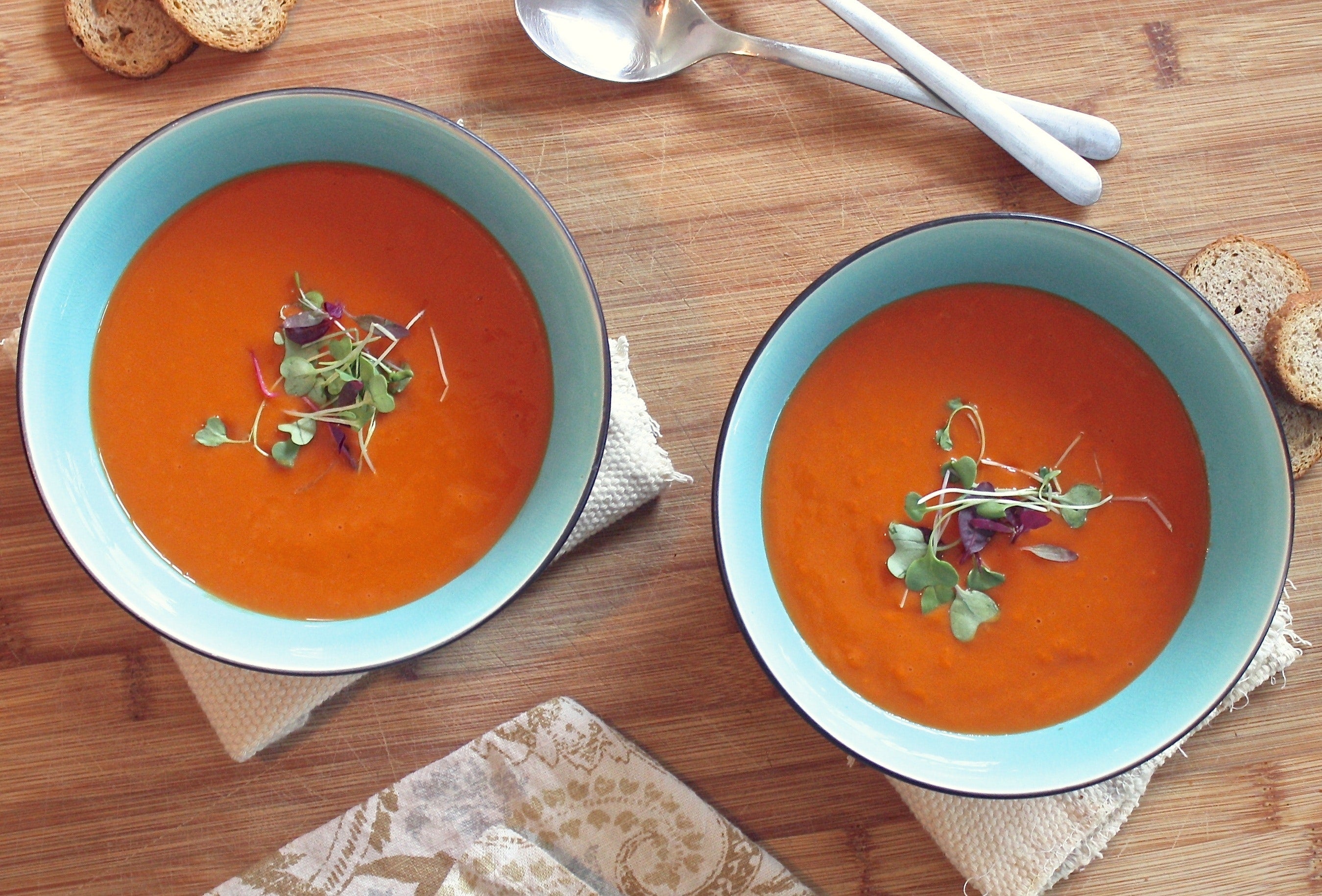 Mesa de redacción: Al rico gazpacho Mesa de redacción: Al rico gazpacho