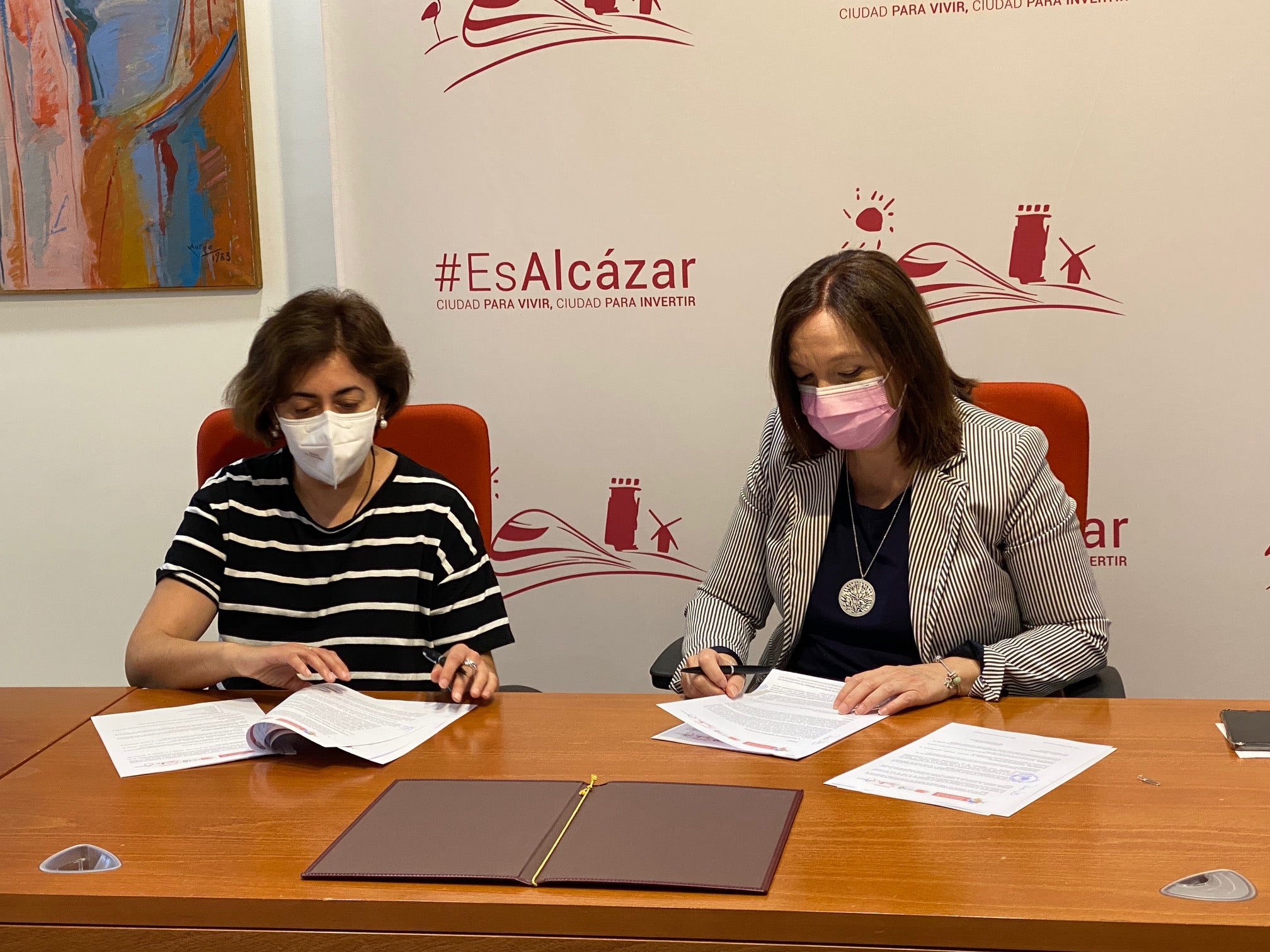 Renovado el convenio de colaboración con Cruz Roja Renovado el convenio de colaboración con Cruz Roja
