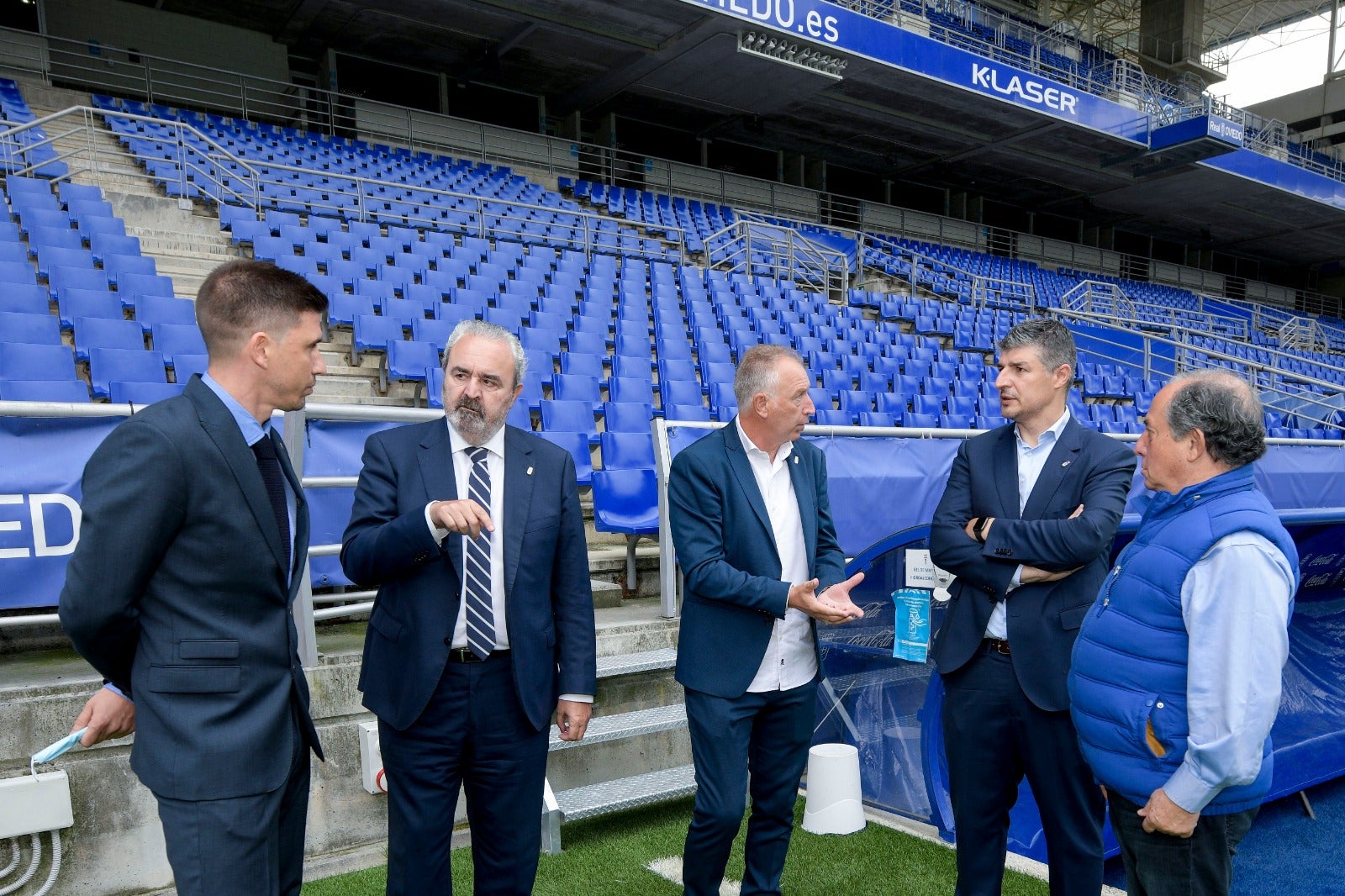 Ocho días para cerrar el equipo Ocho días para cerrar el equipo