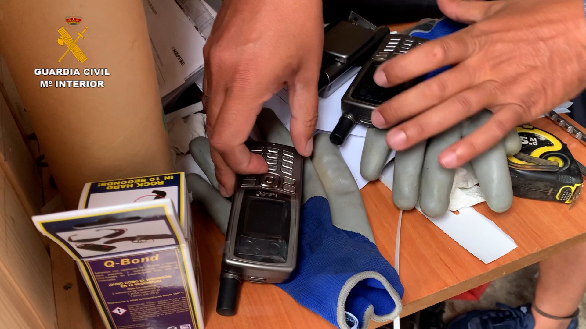 Desarticulada una organización criminal que introducía hachís en Cádiz en embarcaciones con doble fondo Desarticulada una organización criminal que introducía hachís en Cádiz en embarcaciones con doble fondo