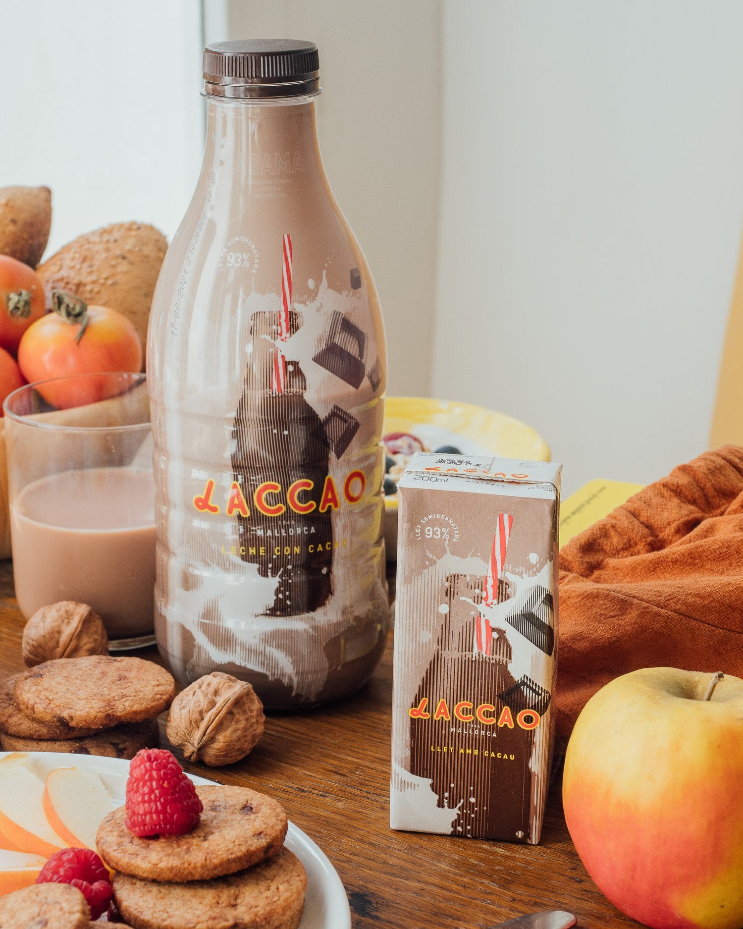 El Govern abre expediente al Grupo Damm por relacionar el Laccao con Mallorca El Govern abre expediente al Grupo Damm por relacionar el Laccao con Mallorca