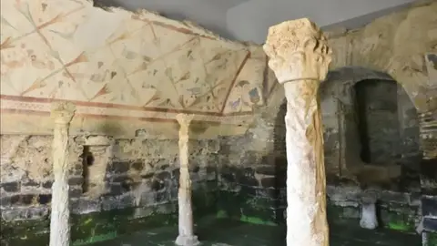 Santa Eulalia de Bóveda Carretera y Manta