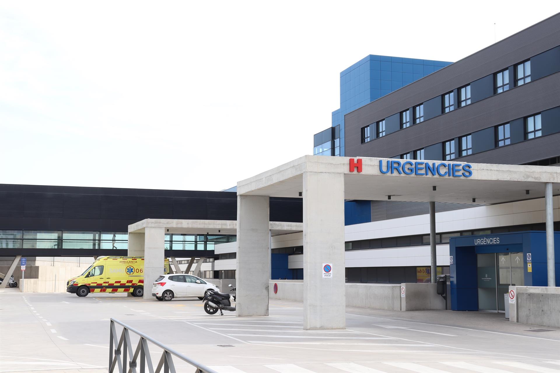 Herido grave un joven de 24 años en Ibiza tras caer por la fosa de un ascensor Herido grave un joven de 24 años en Ibiza tras caer por la fosa de un ascensor