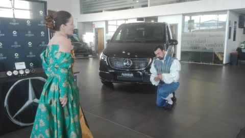 Los actores representan "El perro del hortelano" Los actores representan "El perro del hortelano"