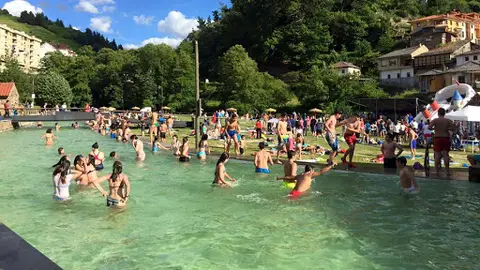 Presa del Prao del Molín en Cangas del Narcea Presa del Prao del Molín en Cangas del Narcea